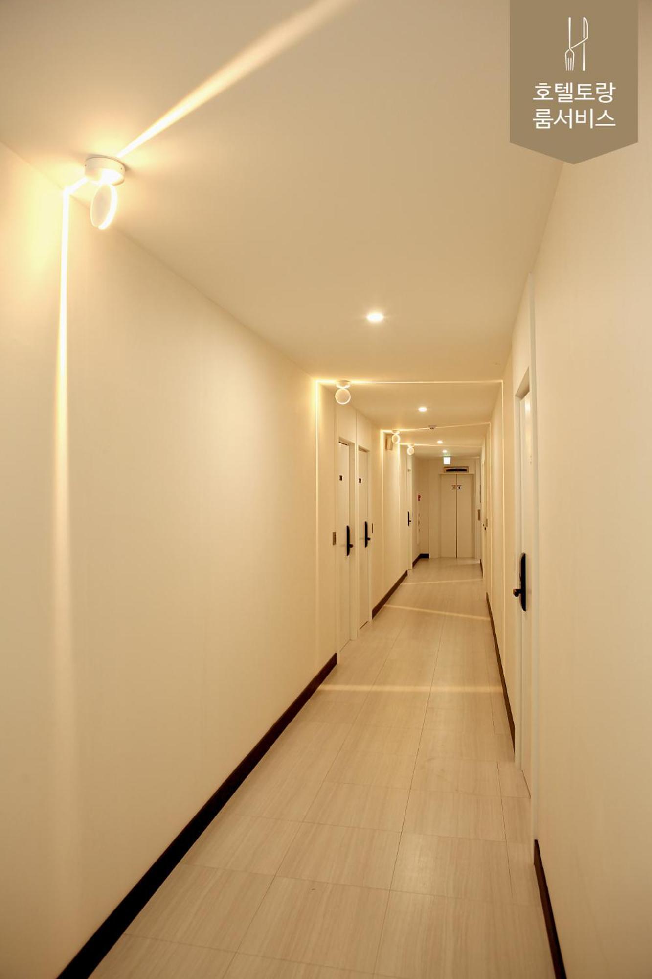 Hotel Torang جيونجو المظهر الخارجي الصورة
